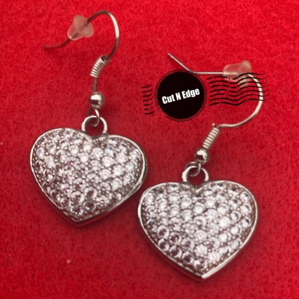 Montana Silversmith Heart Earrings